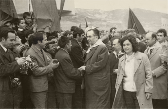 Hysni Kapo, Adil Çarçani si dhe personalitete te lartë të shtetit në inagurimin e hekurudhës Fier-Ballsh 1975 - Arkivi personal A.Gjika - Foto historike
