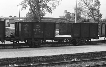 Vagon i hapur Nr:6076 tipi Es040 Nr:552 4 189 DB